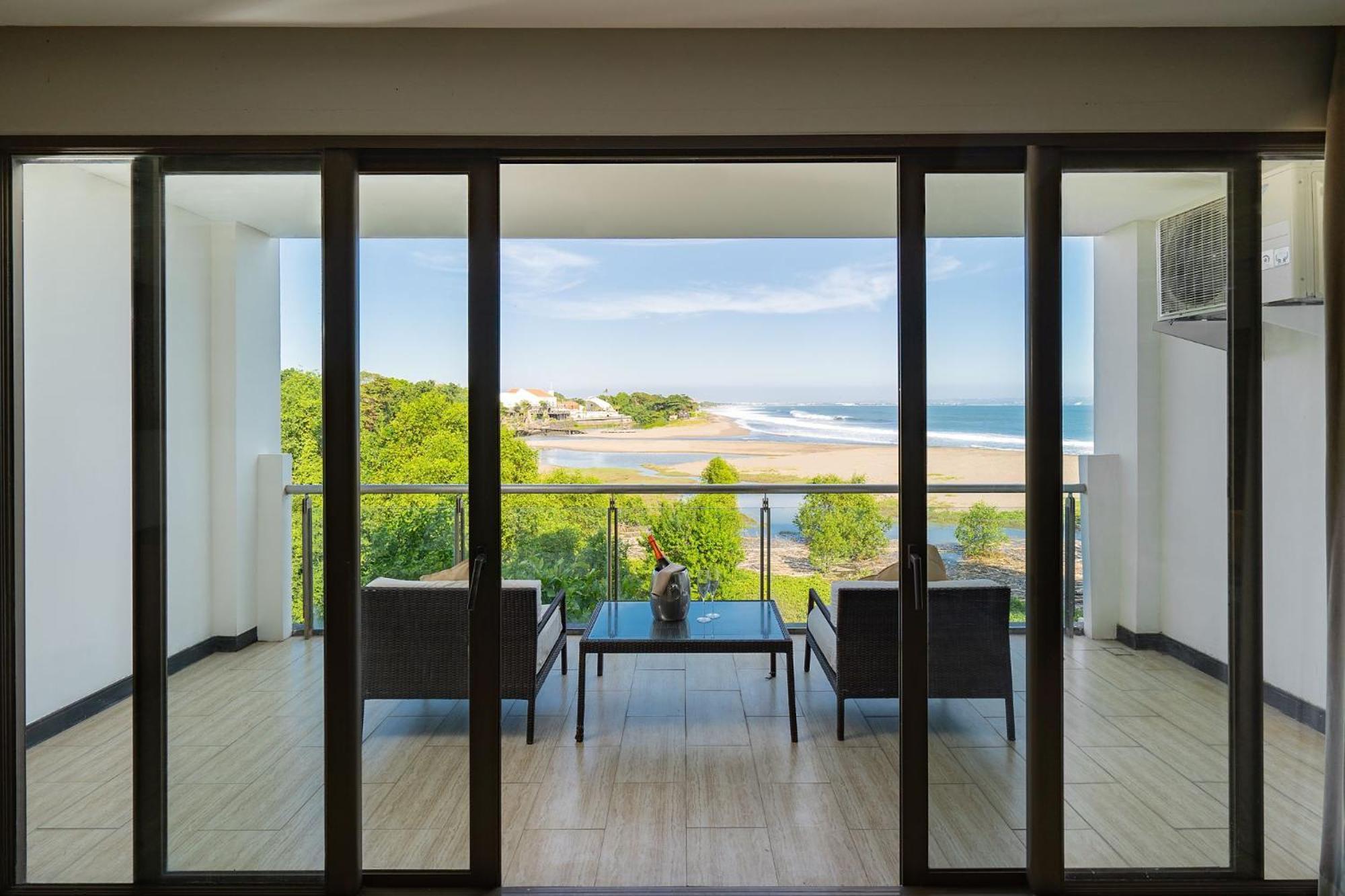 Lv8 Resort Hotel Canggu Εξωτερικό φωτογραφία